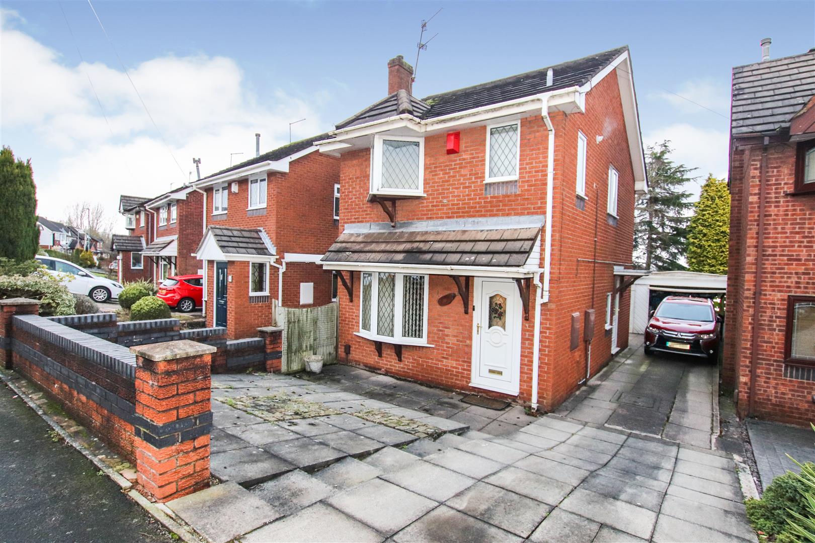 Latest Properties Bob Gutteridge Estate Agents and Valuers